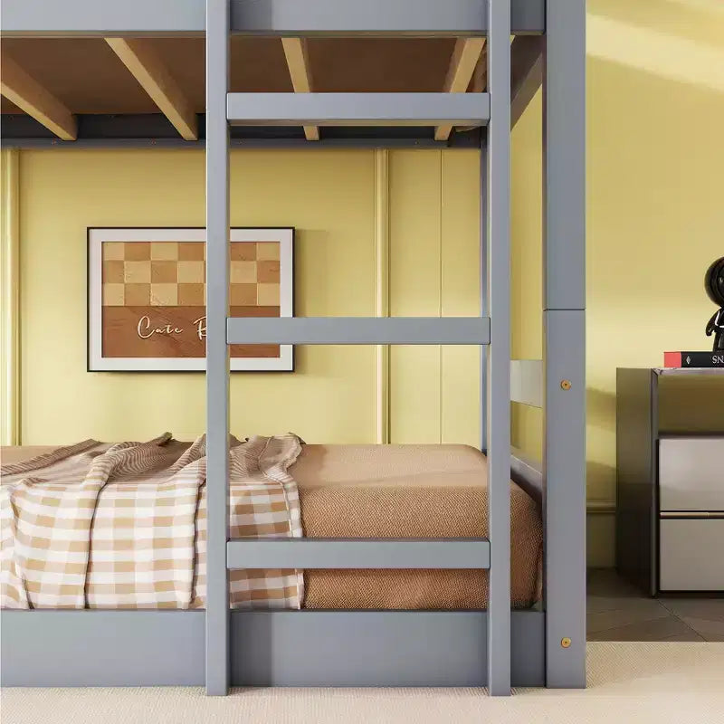 Rubberwood Detachable Triple Twin Bunk Bed with 2 Built-in Ladders and Guardrails