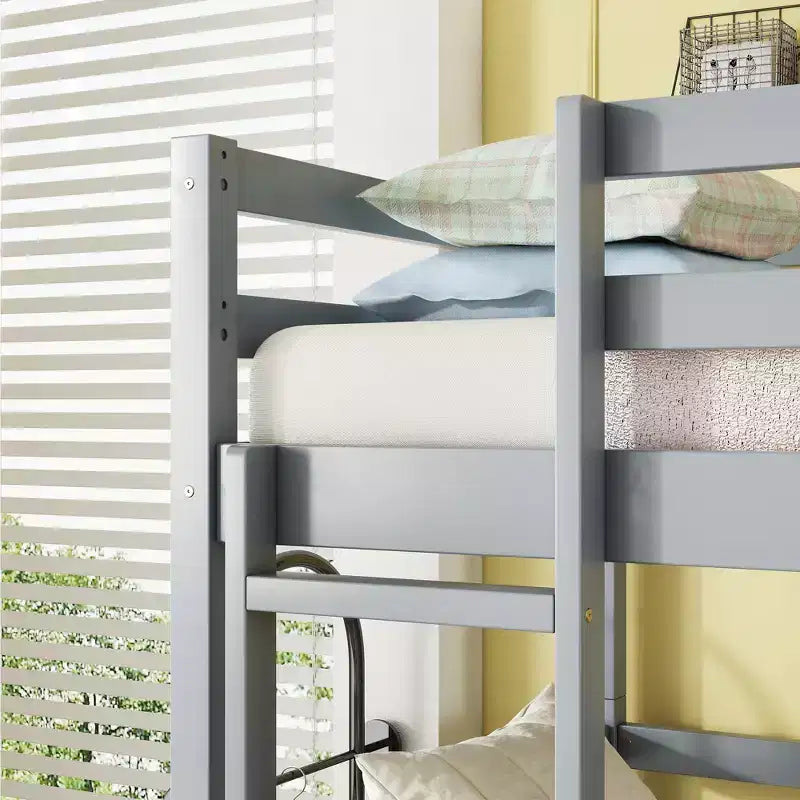 Rubberwood Detachable Triple Twin Bunk Bed with 2 Built-in Ladders and Guardrails