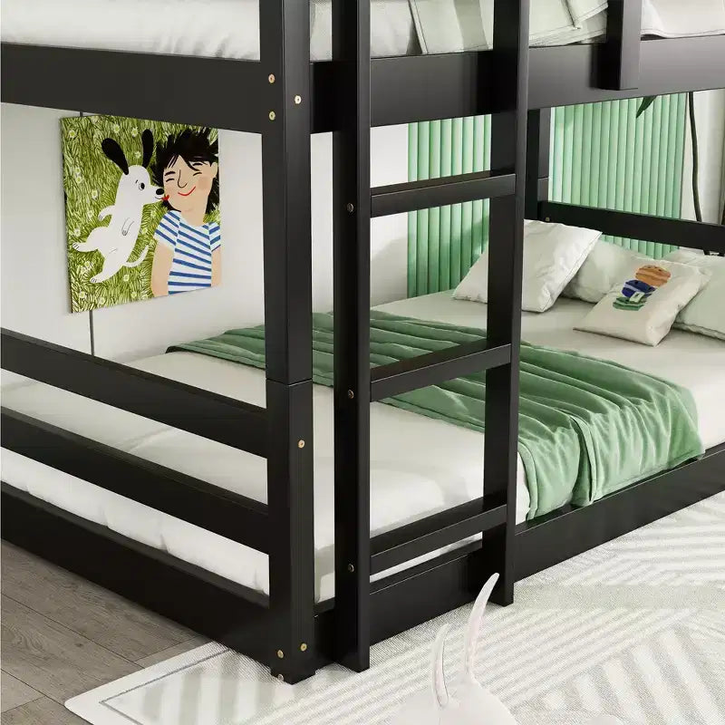 Rubberwood Detachable Triple Twin Bunk Bed with 2 Built-in Ladders and Guardrails