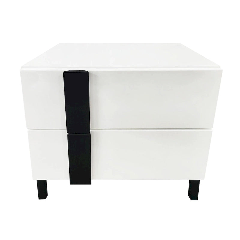Roomfitters Modern 3 Piece Glossy Queen Platform Bed Set, Lighted Frame, 2 Nightstands, White