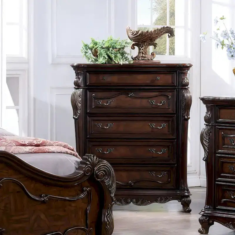 Furniture of America Eugene Traditional Solid Wood 6-Piece Panel Bedroom Set