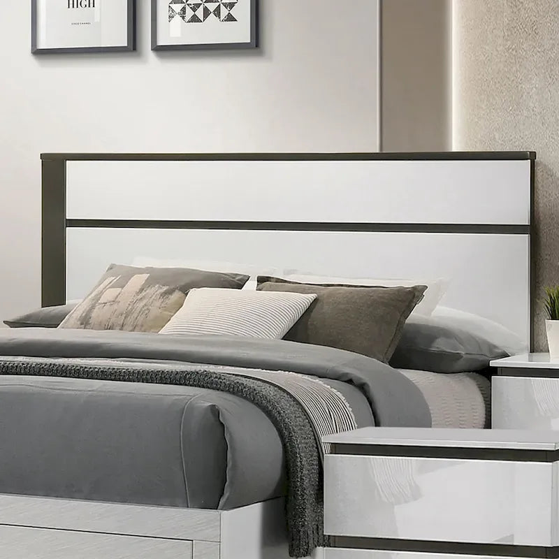 Conjira Modern White Wood 6-Piece Storage Platform Bedroom Set with USBs by Furniture of America