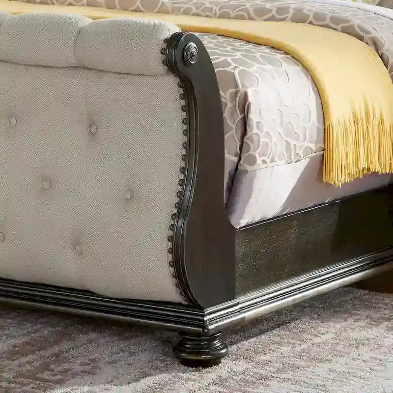 Steve Silver Raymond 6-Piece Sleigh Bedroom Set