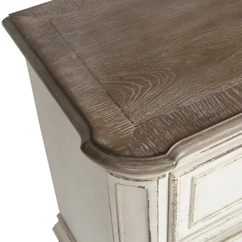 Magnolia Manor Panel Bed, Dresser and Mirror, and Nightstand Set