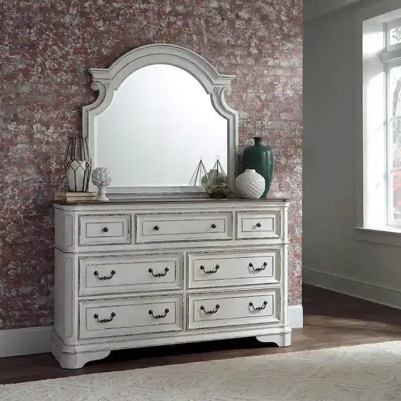 Magnolia Manor Panel Bed, Dresser and Mirror, and Nightstand Set