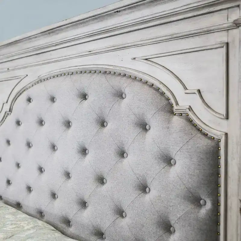 Steve Silver Havenwood 6-piece Upholstered Panel Bedroom Set