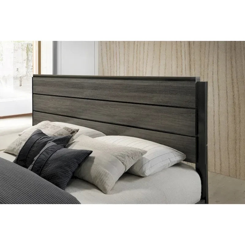 Roundhill Furniture Ioana 187 Antique Grey Finish Wood Bed Room Set, King Size Bed, Dresser, Mirror, Night Stand