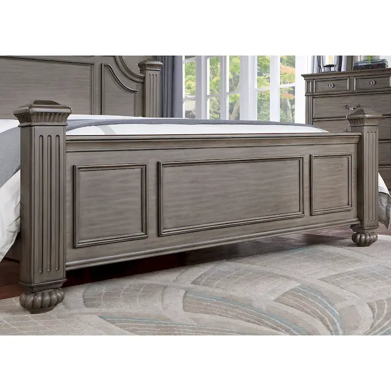 Vame Traditional Grey Wood 5-Piece Poster Bedroom Set by Furniture of America