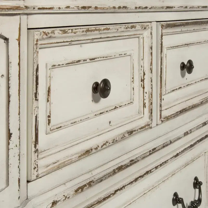 Magnolia Manor Panel Bed, Dresser and Mirror Set