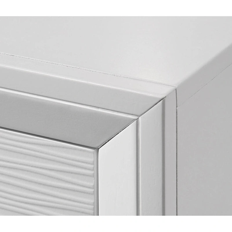 Sim 5 Piece White Panel Bedroom Set