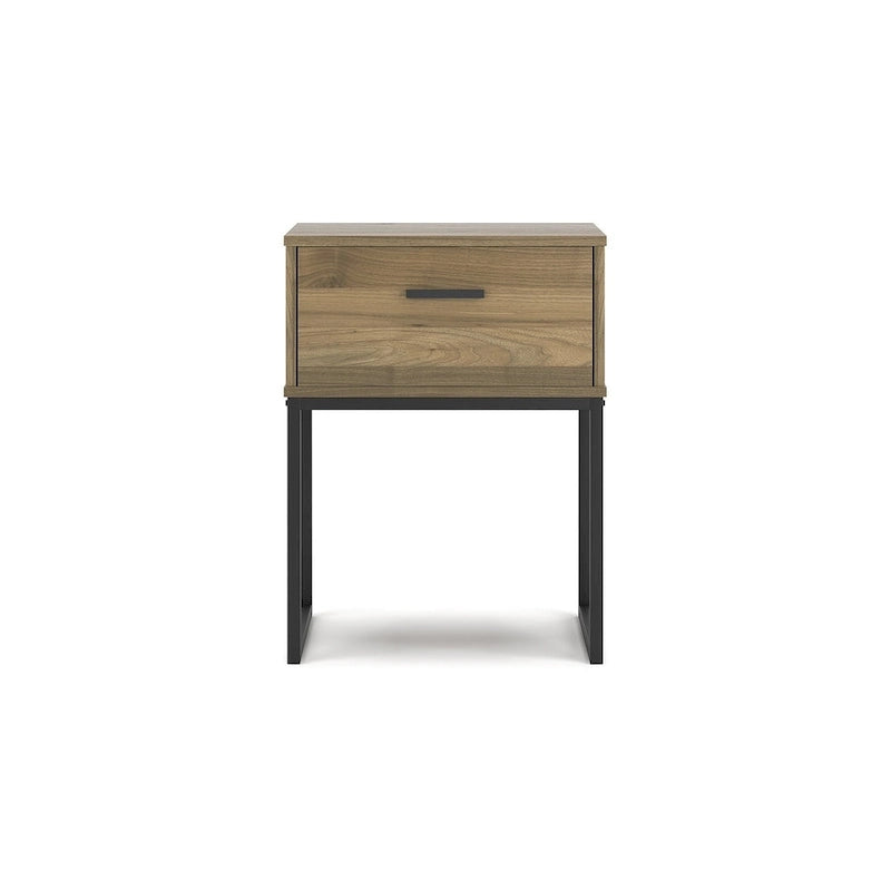 Signature Design by Ashley Deanlow Honey Panel Headboard with Dresser and Nightstand