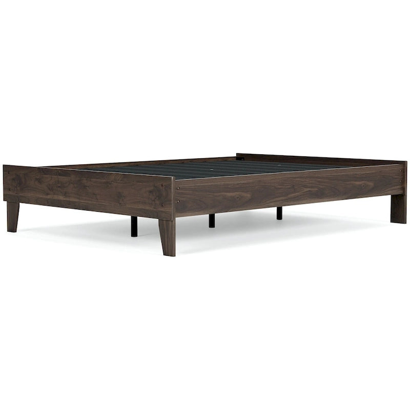 Signature Design by Ashley Calverson Mocha Platform Bed with 2 Nightstands